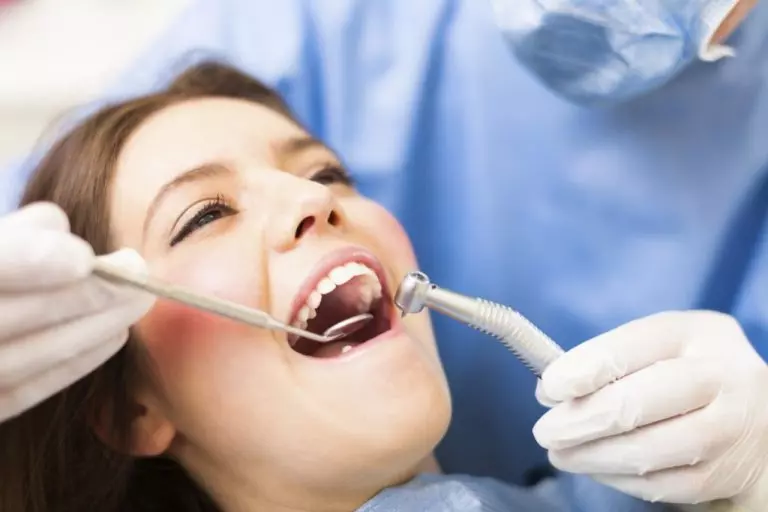 بهترین دندانپزشک در تهران